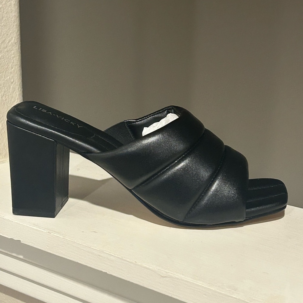Lisa Vicky Very-V Black Sheep Napa Sandal Black Slip On Heel Women’s Sz. 9.5 NEW - Picture 2 of 10